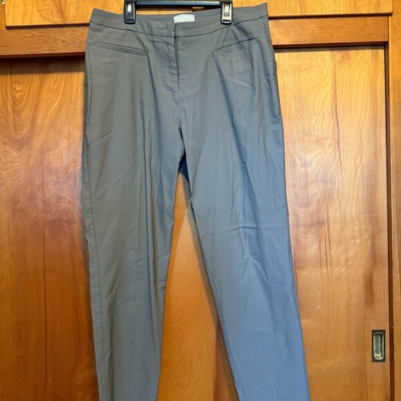 Grey straight ankle Color: Navy blue with white check pattern  Fit: Slitrousers - Picture 1 of 2